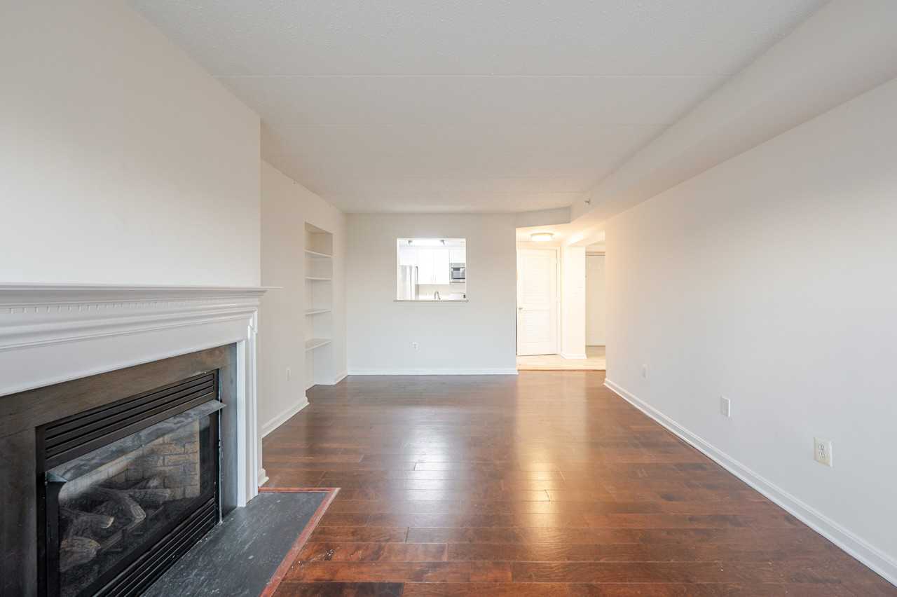 2605 Douglass Rd Se #302 - Photo 6 of 38