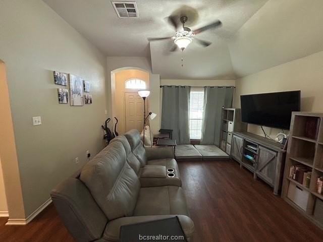 15111 Pidmont Ln - Photo 4 of 23