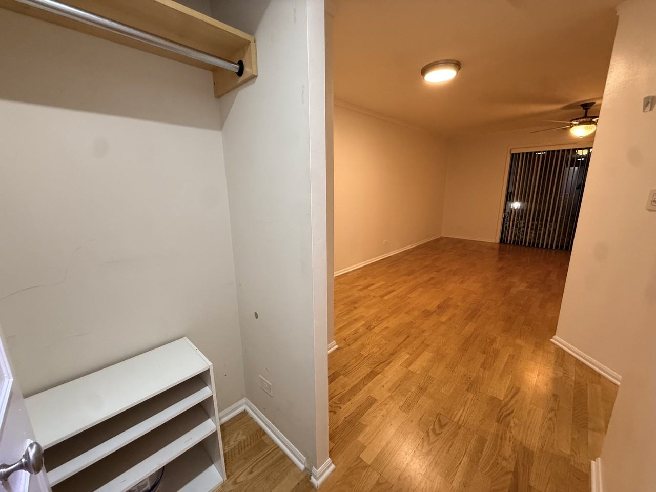 6102 N Sheridan Rd #208 - Photo 5 of 8