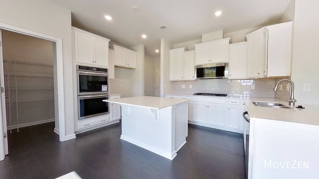 17501 Chaco Ln - Photo 4 of 34