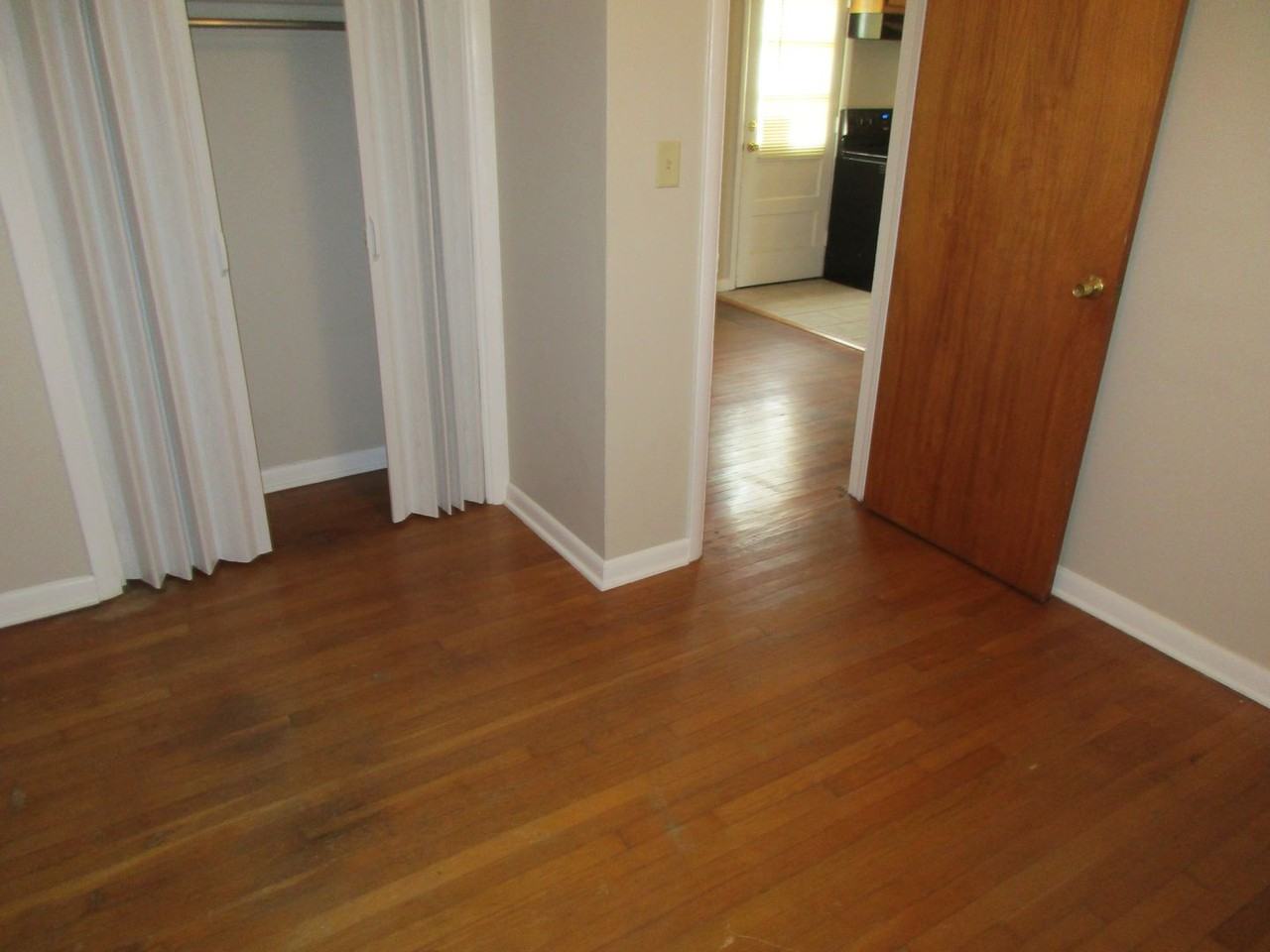 409 E Emaus St - Photo 2 of 22