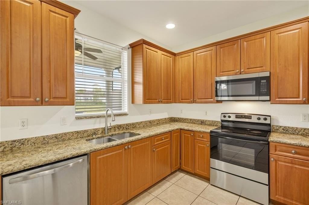 7029 Ambrosia Ln Apt 606 - Photo 7 of 27
