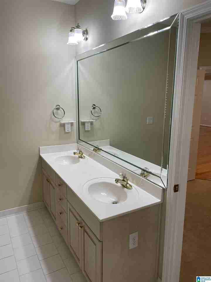 3997 Guilford Rd - Photo 3 of 10