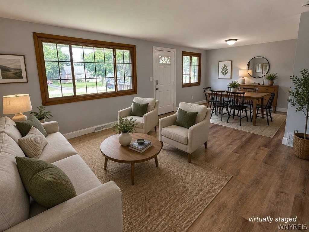 685 Longmeadow Rd - Photo 5 of 36