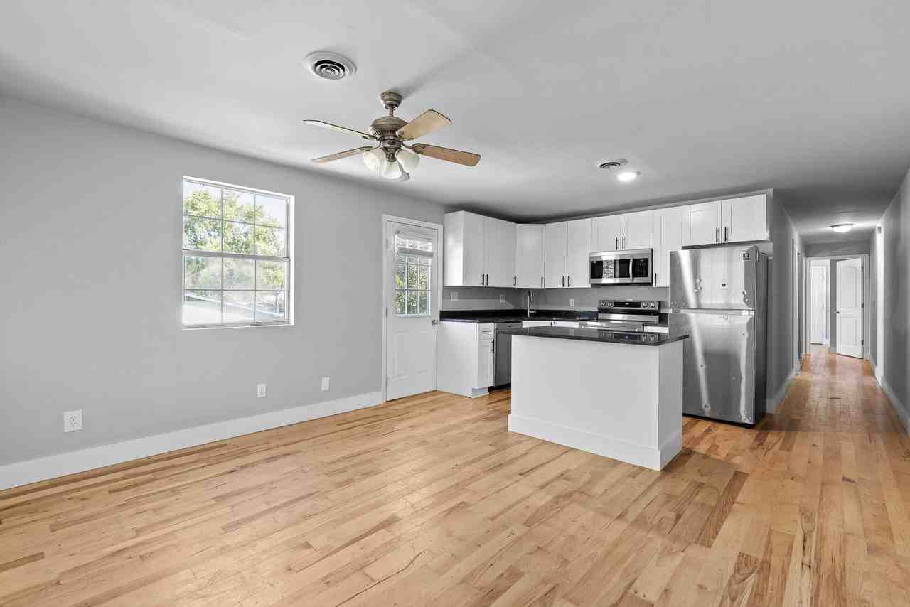 200 S Aster Ave #2 - Photo 3 of 14