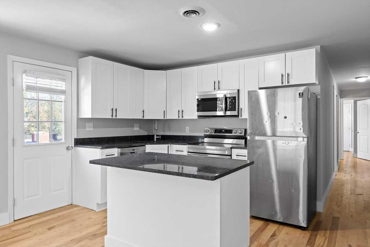 200 S Aster Ave #2 - Photo 6 of 14