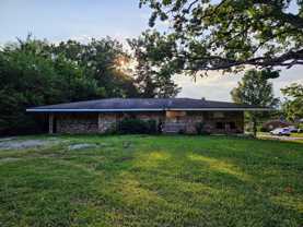 359 Glenwood Dr - Photo 1 of 1