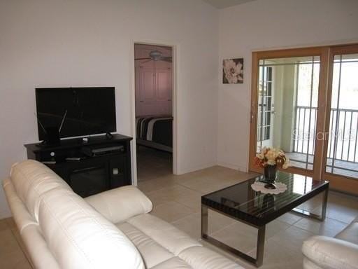 1512 Rio De Janeiro Ave - Photo 3 of 15