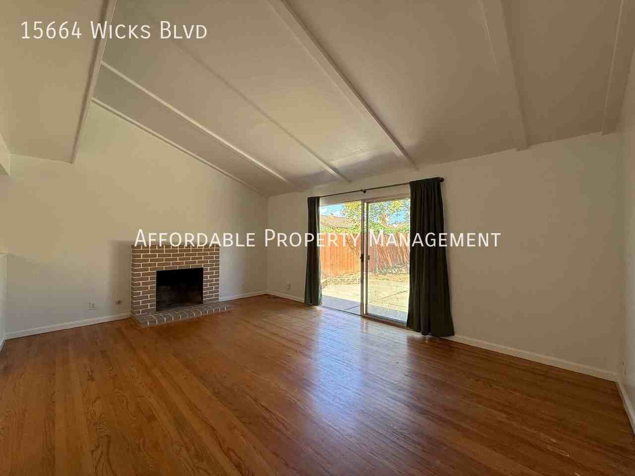 15664 Wicks Blvd - Photo 2 of 24