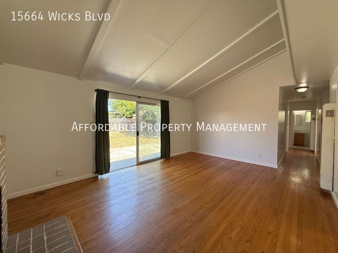 15664 Wicks Blvd - Photo 4 of 24