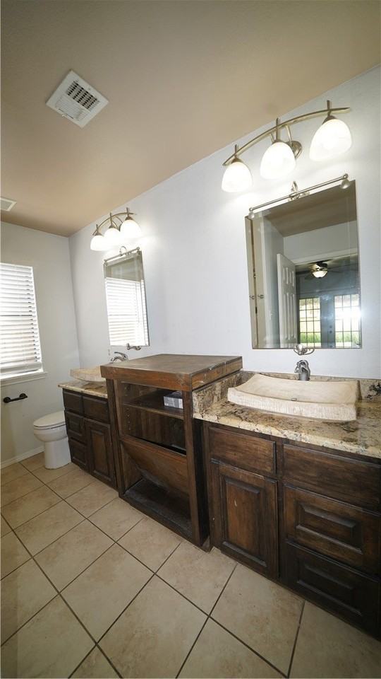 3537 S Washam Dr - Photo 5 of 6