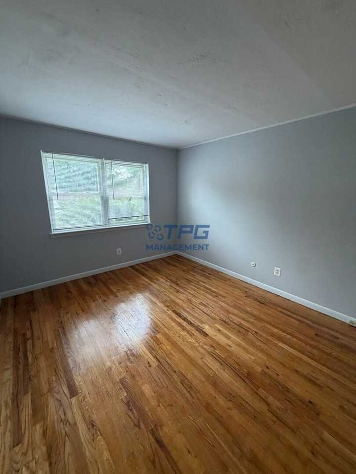 239 Spring St #A5 - Photo 5 of 6