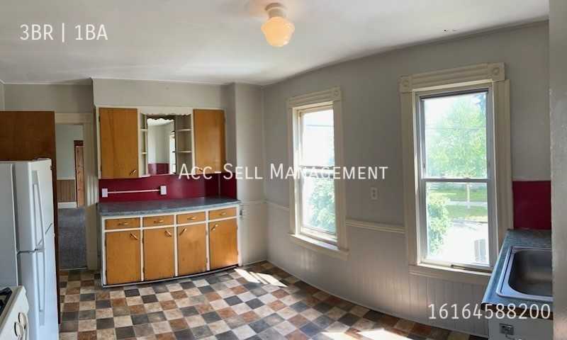 801 Crosby St Nw - Photo 4 of 10