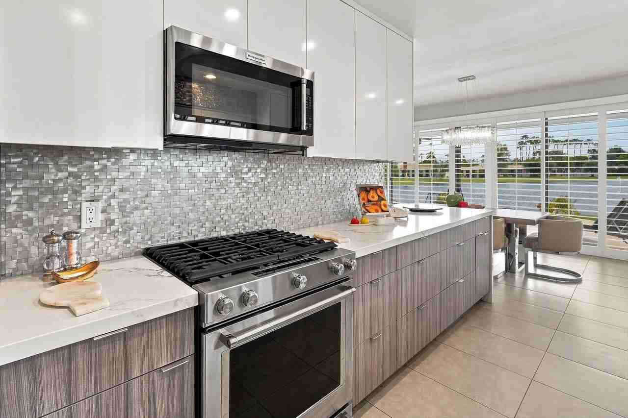 78025 Lago Dr - Photo 7 of 37