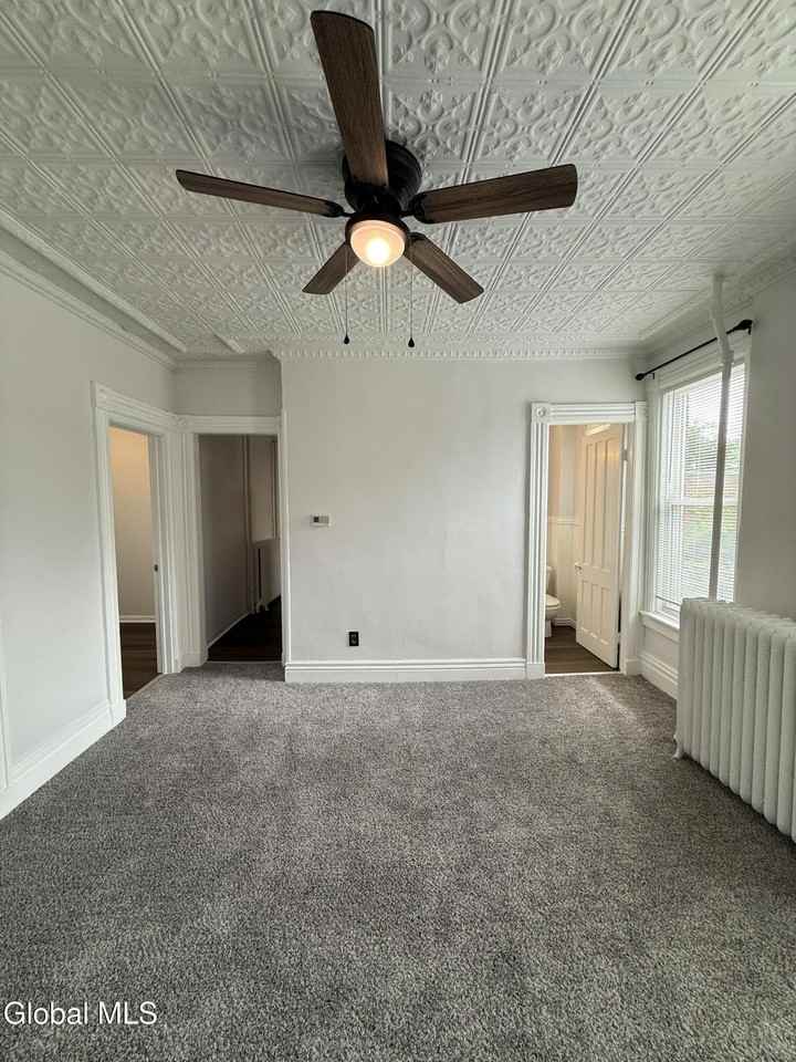 105 Hudson Ave #1 - Photo 7 of 19