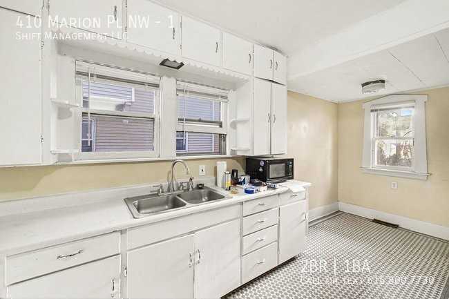 410 Marion Pl Nw #1 - Photo 7 of 15