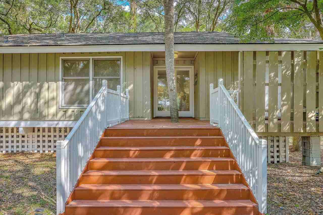 52 Eugenia Ave - Photo 4 of 32