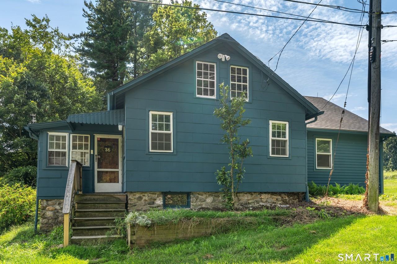 36 Farnham Rd - Photo 2 of 12