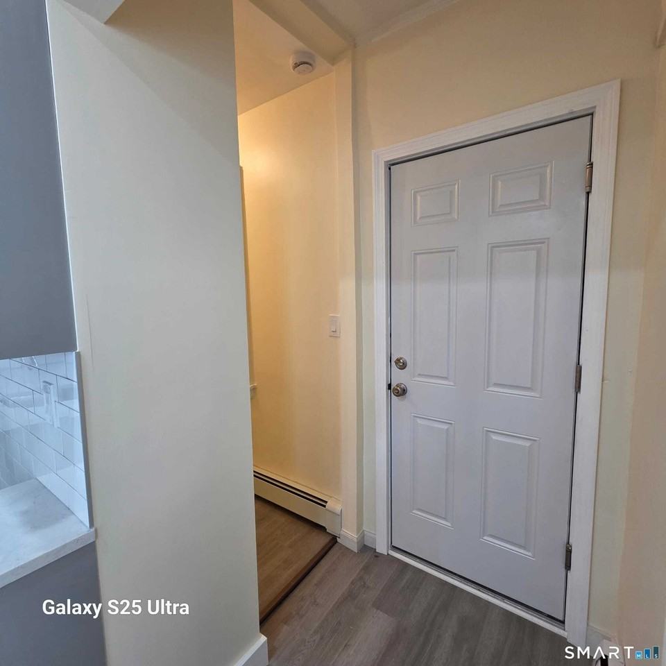 82 Bunker Hill Ave #1stFL - Photo 4 of 36