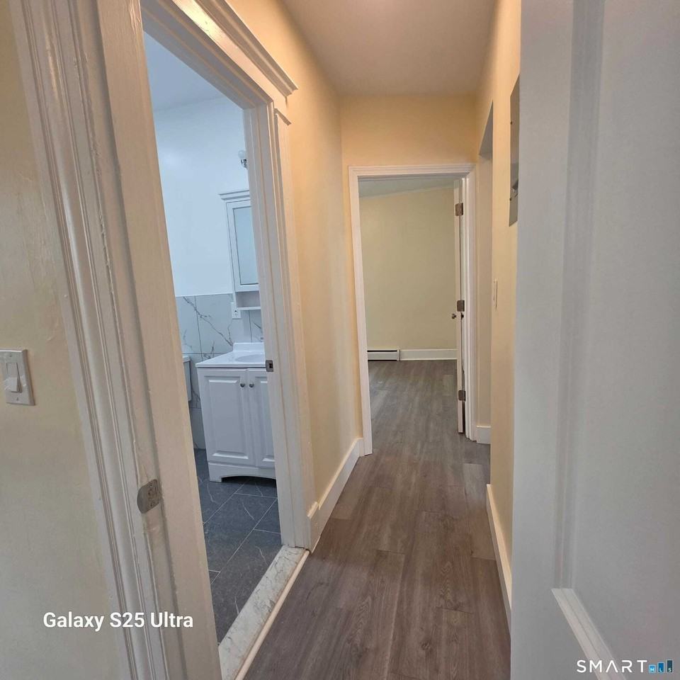 82 Bunker Hill Ave #1stFL - Photo 6 of 36
