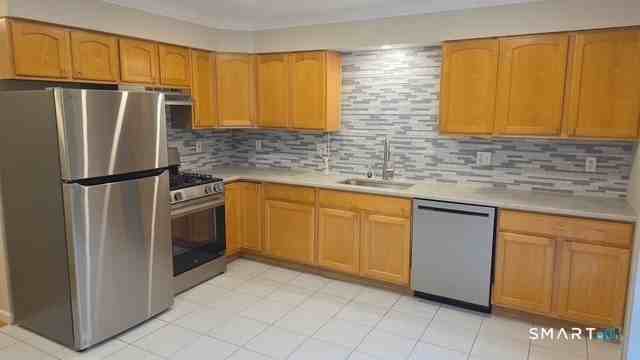 39 Coram Rd #15 - Photo 3 of 11