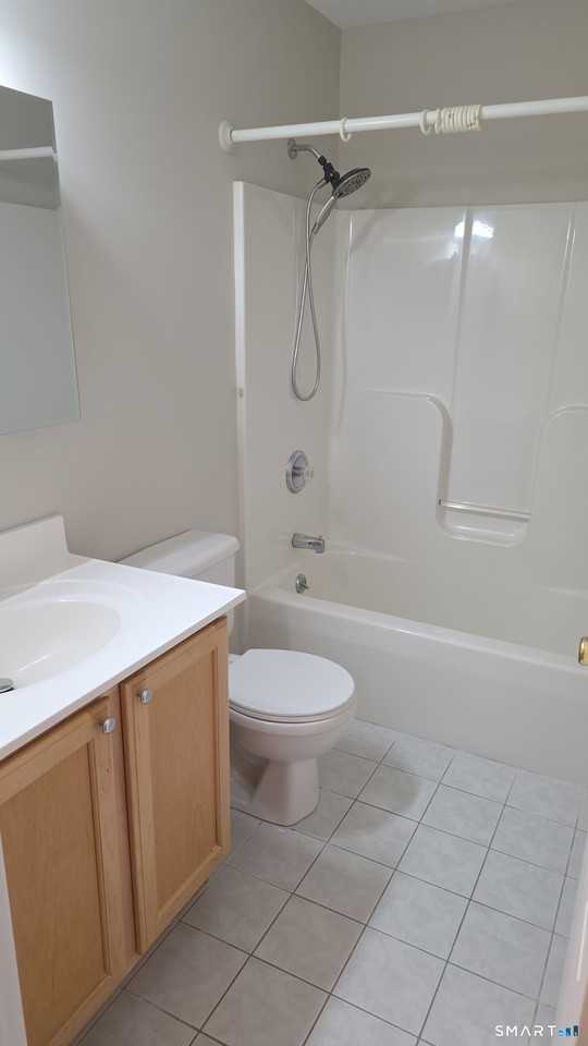 39 Coram Rd #15 - Photo 6 of 11