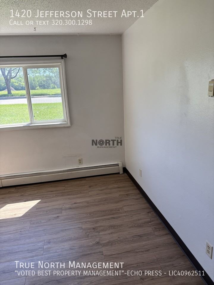 1420 Jefferson St Apt 1 - Photo 4 of 11