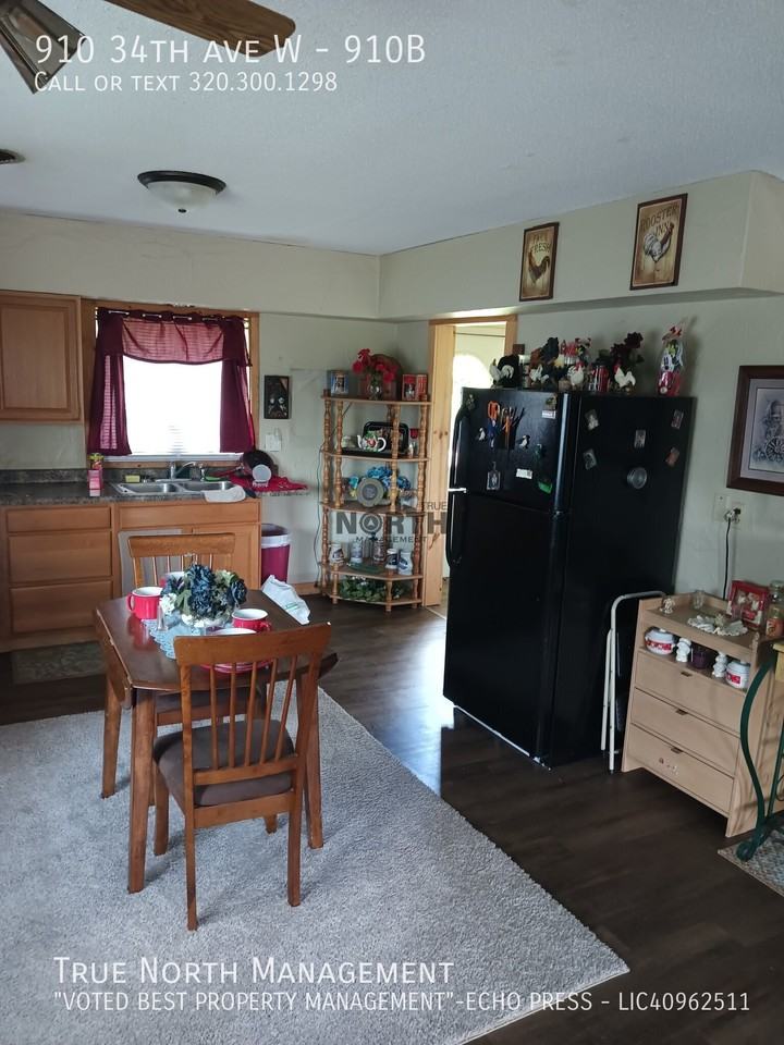 910 34th Ave W #910B - Photo 7 of 13