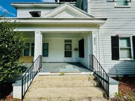 featured image of 806 Caldwell St