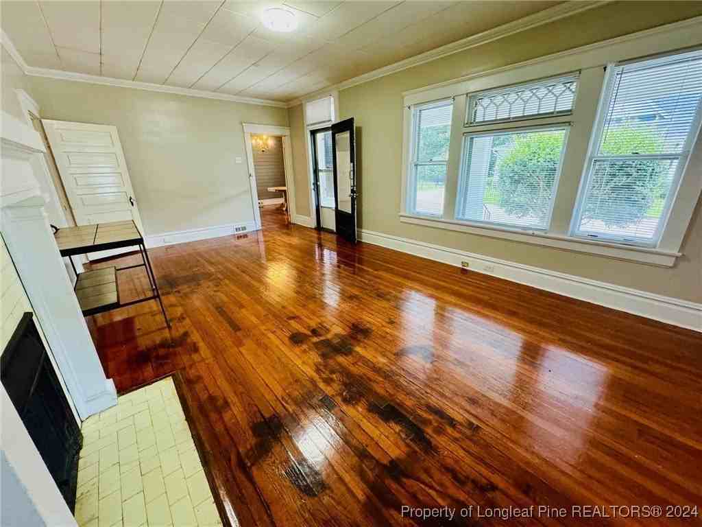 806 Caldwell St - Photo 7 of 27
