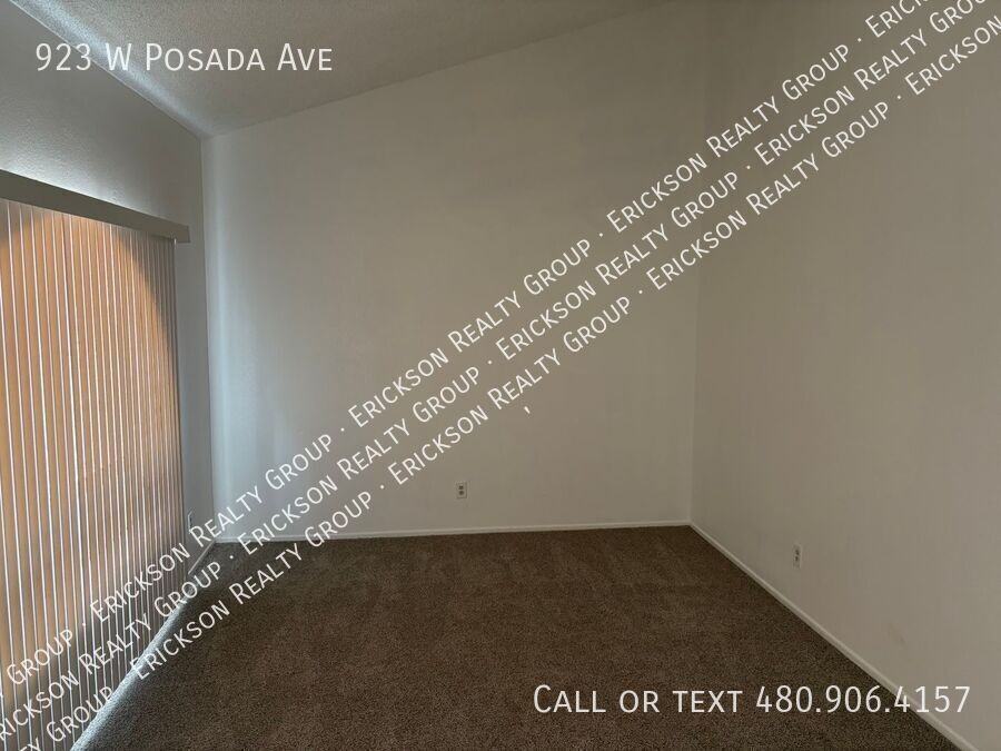 923 W Posada Ave - Photo 5 of 18