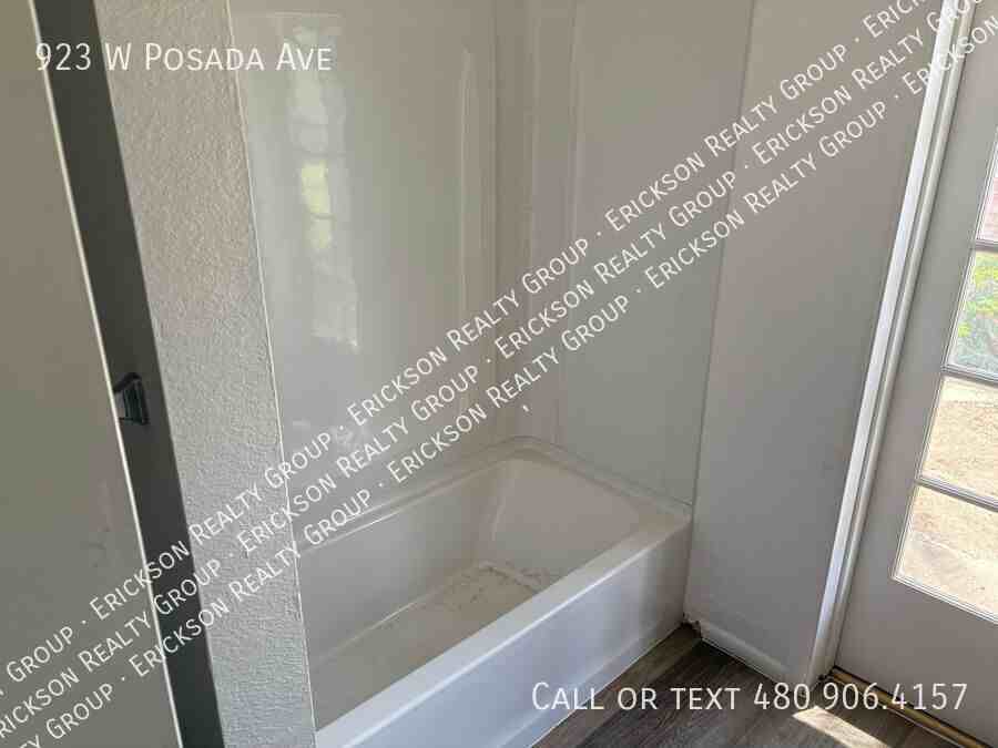 923 W Posada Ave - Photo 7 of 18