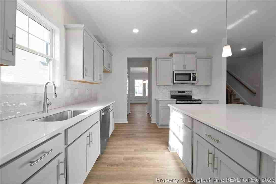 270 Marlborough St - Photo 7 of 26