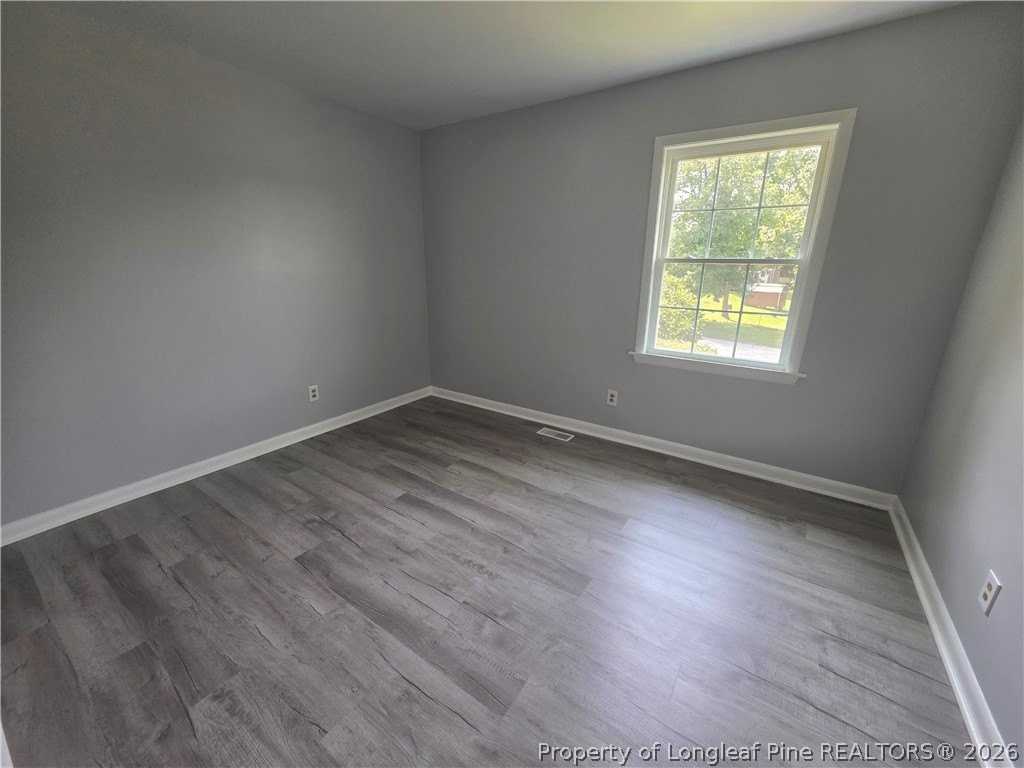 7604 Hamburg Dr - Photo 6 of 14