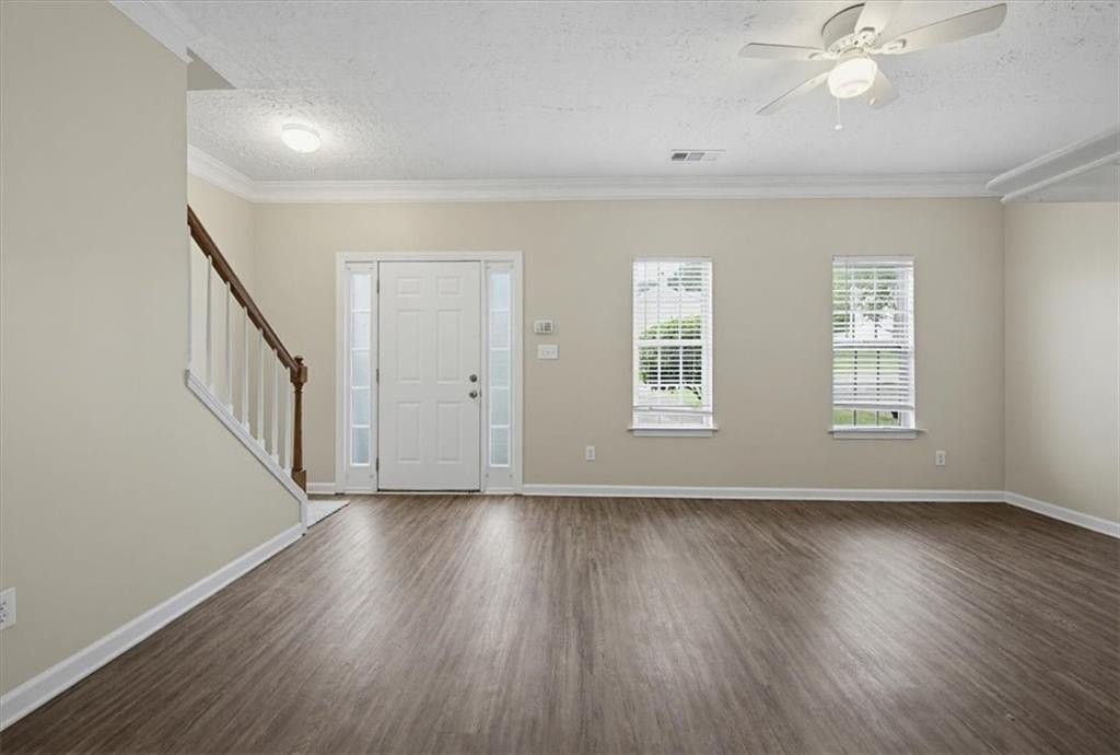 26 Hampton Dr - Photo 6 of 24