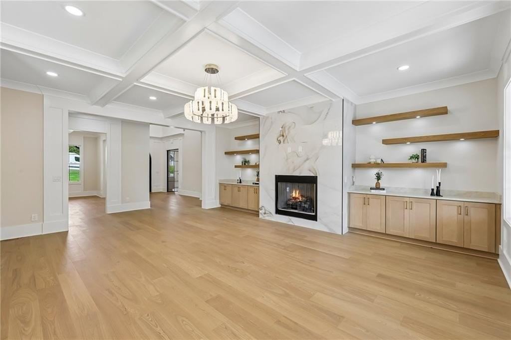 6222 Bridgewood Dr - Photo 7 of 50