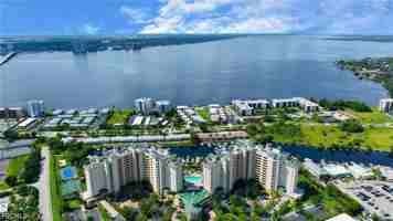 featured image of 3414 Hancock Bridge Pkwy #303