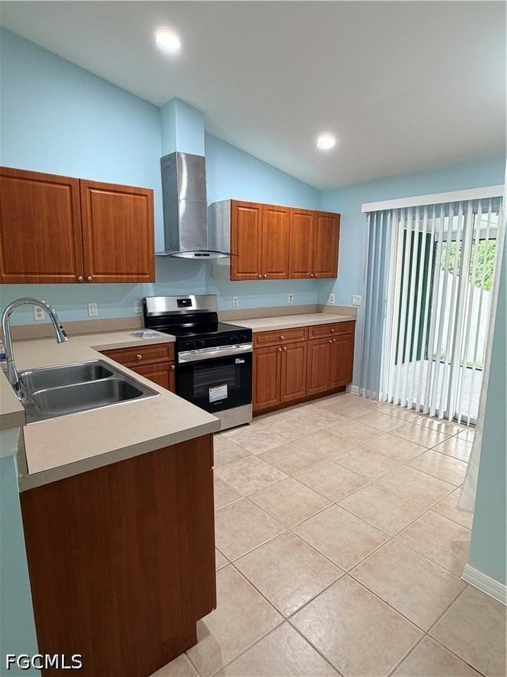 5216 28th St Sw - Photo 3 of 11