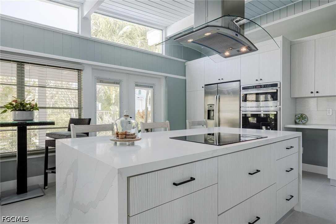 434 Lagoon Dr - Photo 6 of 50