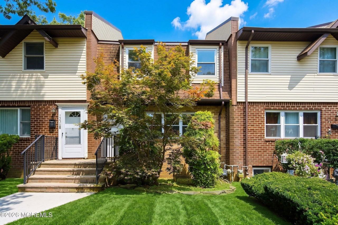 1334 Sabrina Ct