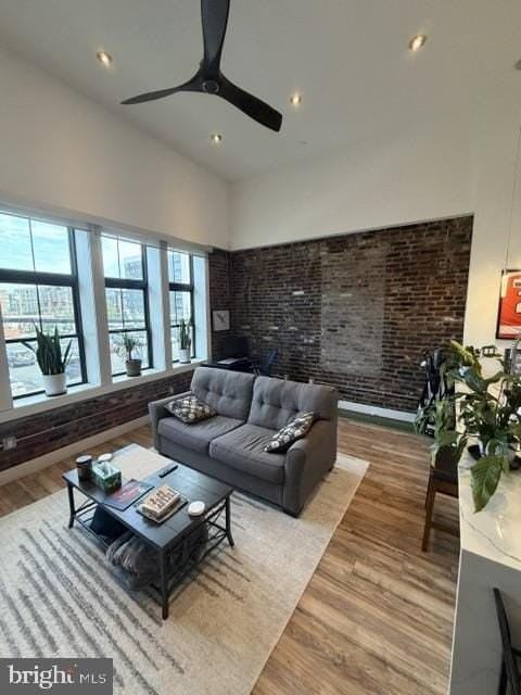620 N Front St - Photo 2 of 8