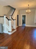 featured image of 1107 E Palmer St