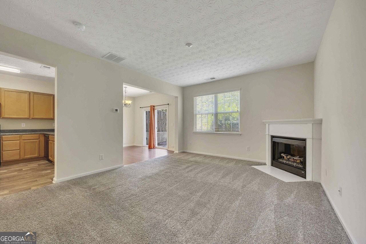 2297 Baker Station Dr - Photo 4 of 27