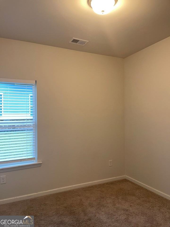 1492 Trellis Ct - Photo 5 of 7