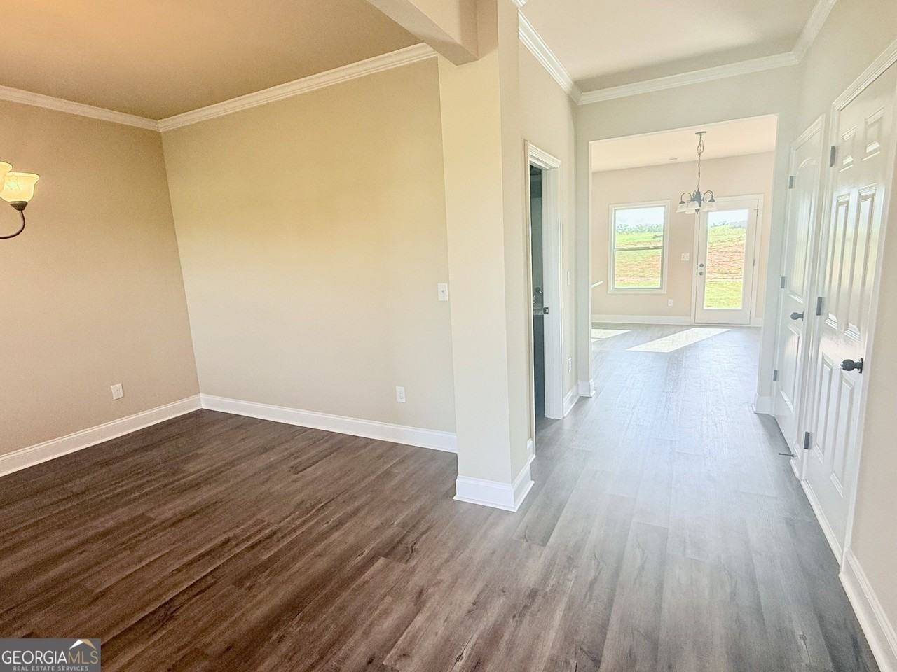 145 Hounds Way - Photo 4 of 19