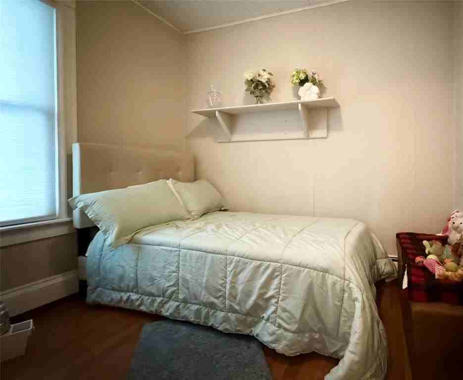 143 Harrison St #1 - Photo 7 of 8