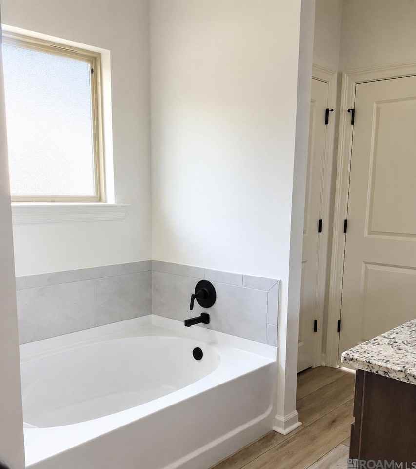 23667 Sweetbriar Ct - Photo 6 of 11