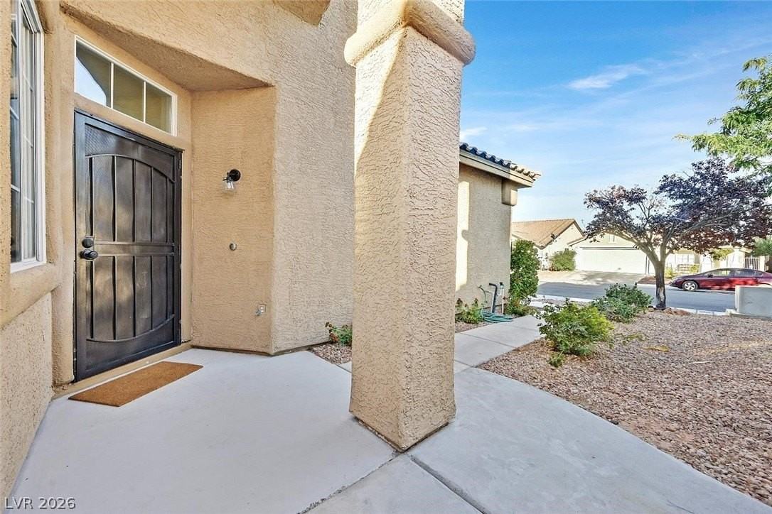 3313 Golden View St - Photo 2 of 21