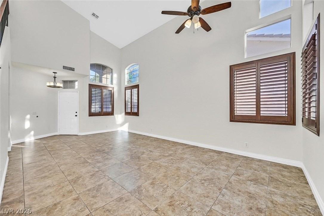 3313 Golden View St - Photo 4 of 21