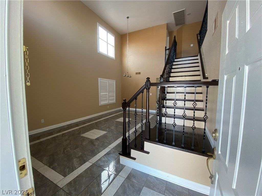 7399 W Diablo Dr - Photo 4 of 36